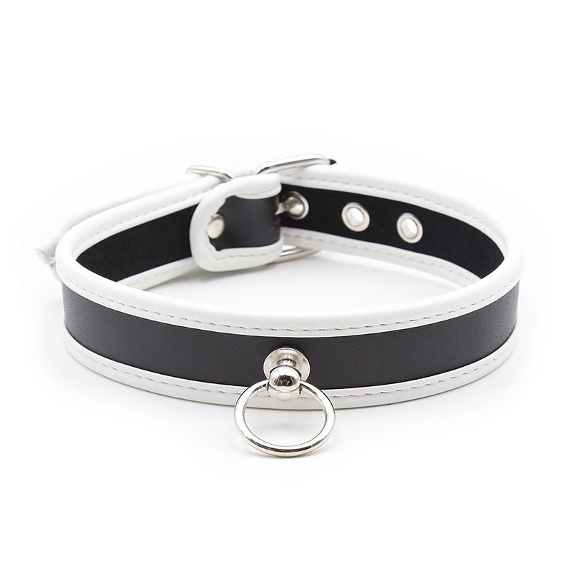 Circle hemming choker