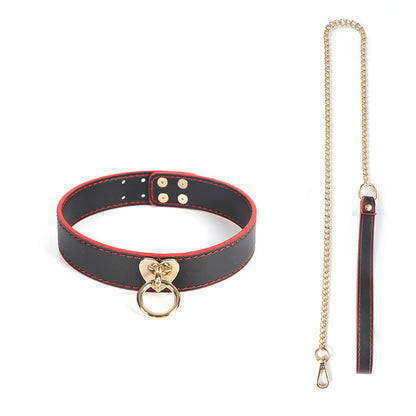 Heart-shaped decorative red edge choker and handcuffs