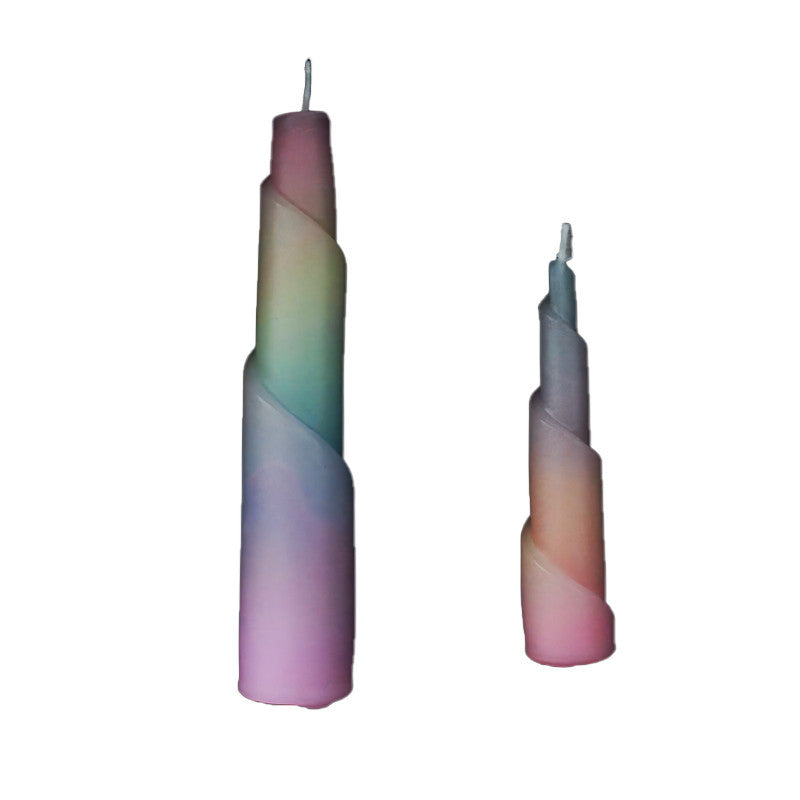 Colorful low temperature candle set