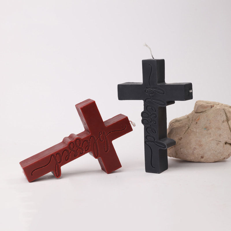 Cross low temperature candle