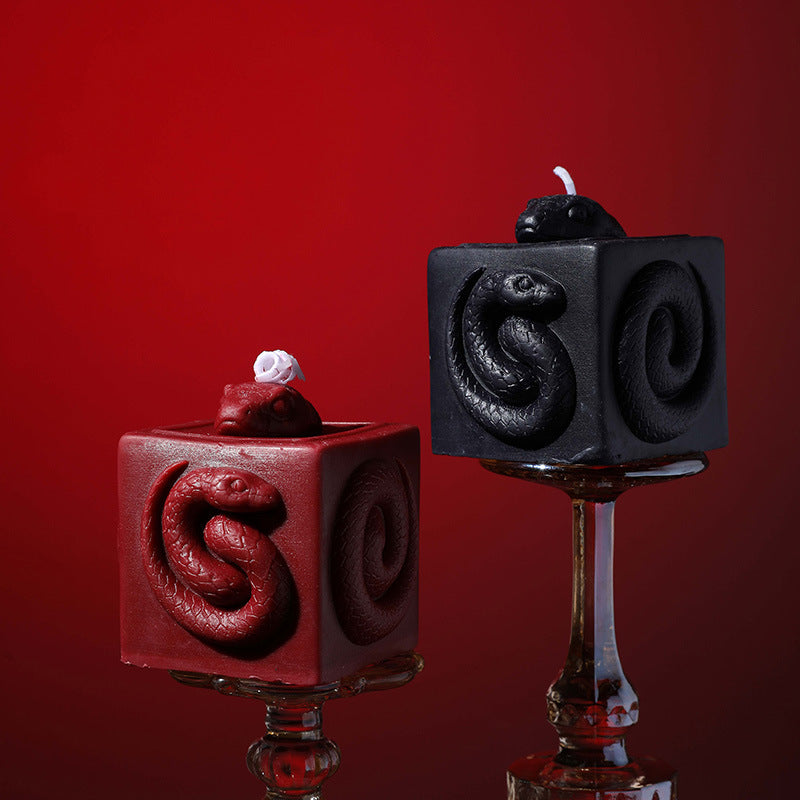 Square snake low temperature candle