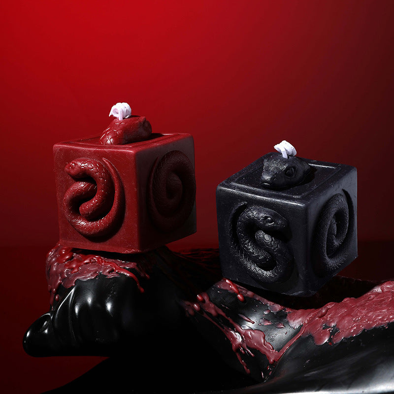 Square snake low temperature candle