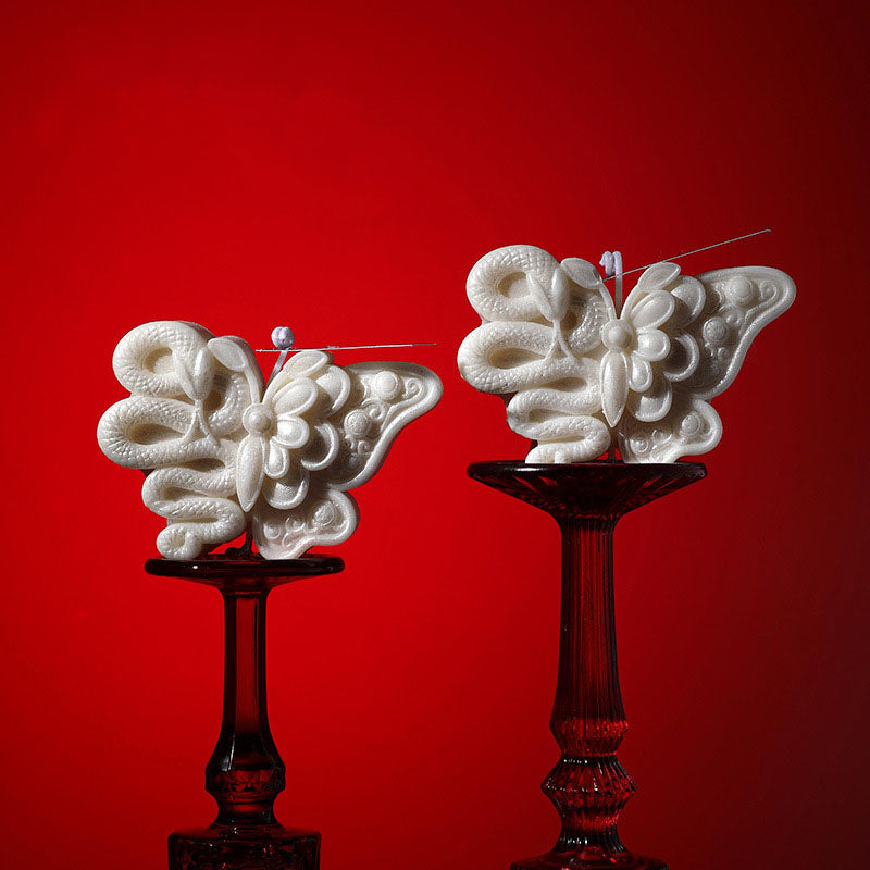 Butterfly snake low temperature candle