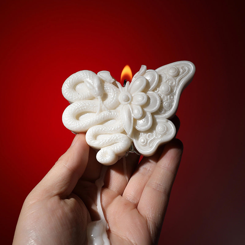 Butterfly snake low temperature candle