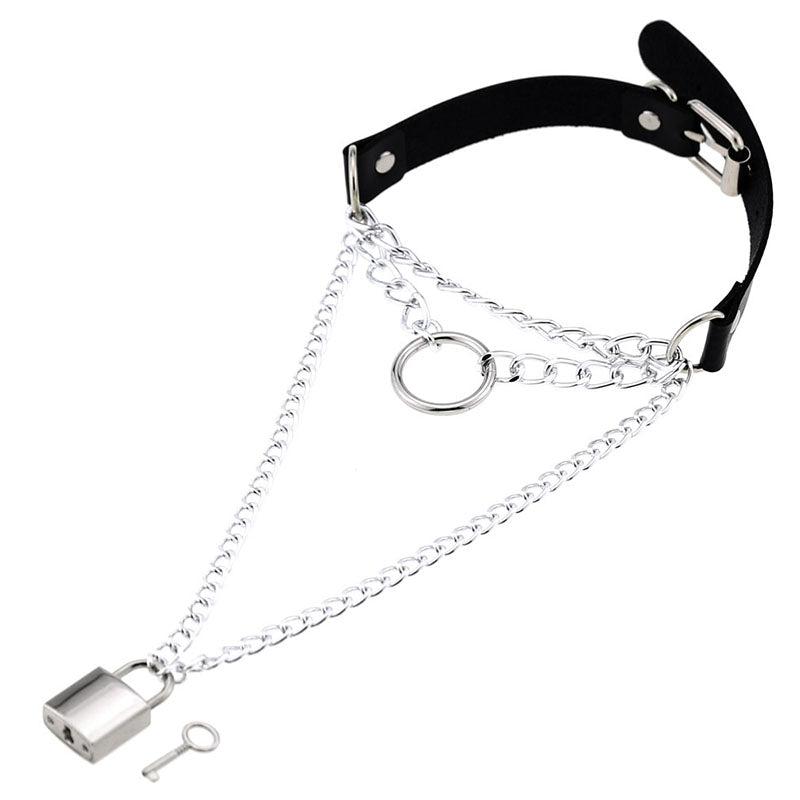 Lock and ring choker