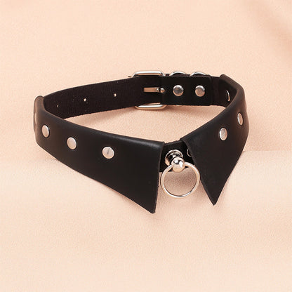 Collar-style choker with loop