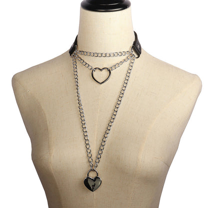 Heart-shaped lock pendant clavicle chain