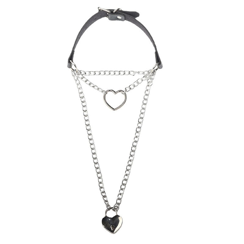 Heart-shaped lock pendant clavicle chain