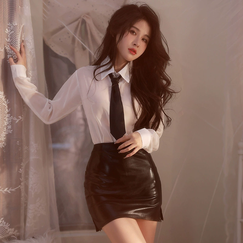 Patent leather hip skirt secretary suit