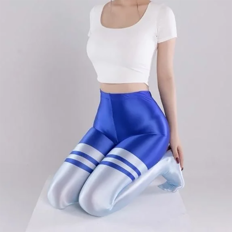 Shiny silky leggings