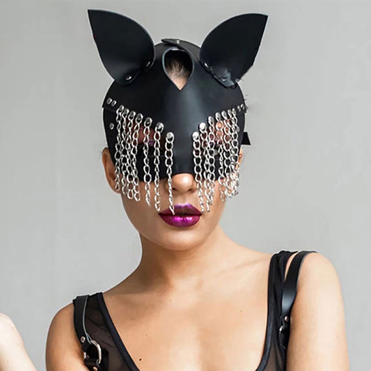 Cat mask with chain