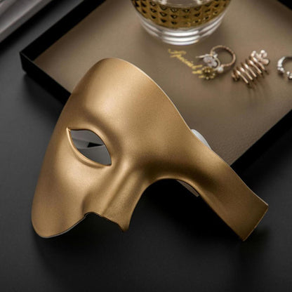 Phantom mask