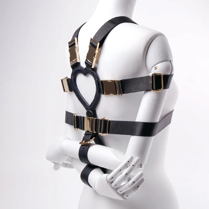 Deegnx bondage belt (with heart)